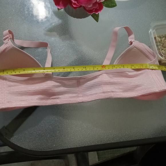 Cute new without tag pink bra. - Picture 8 of 10